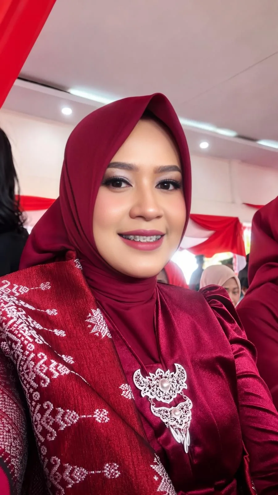 Makeup Upacara 17 agustus