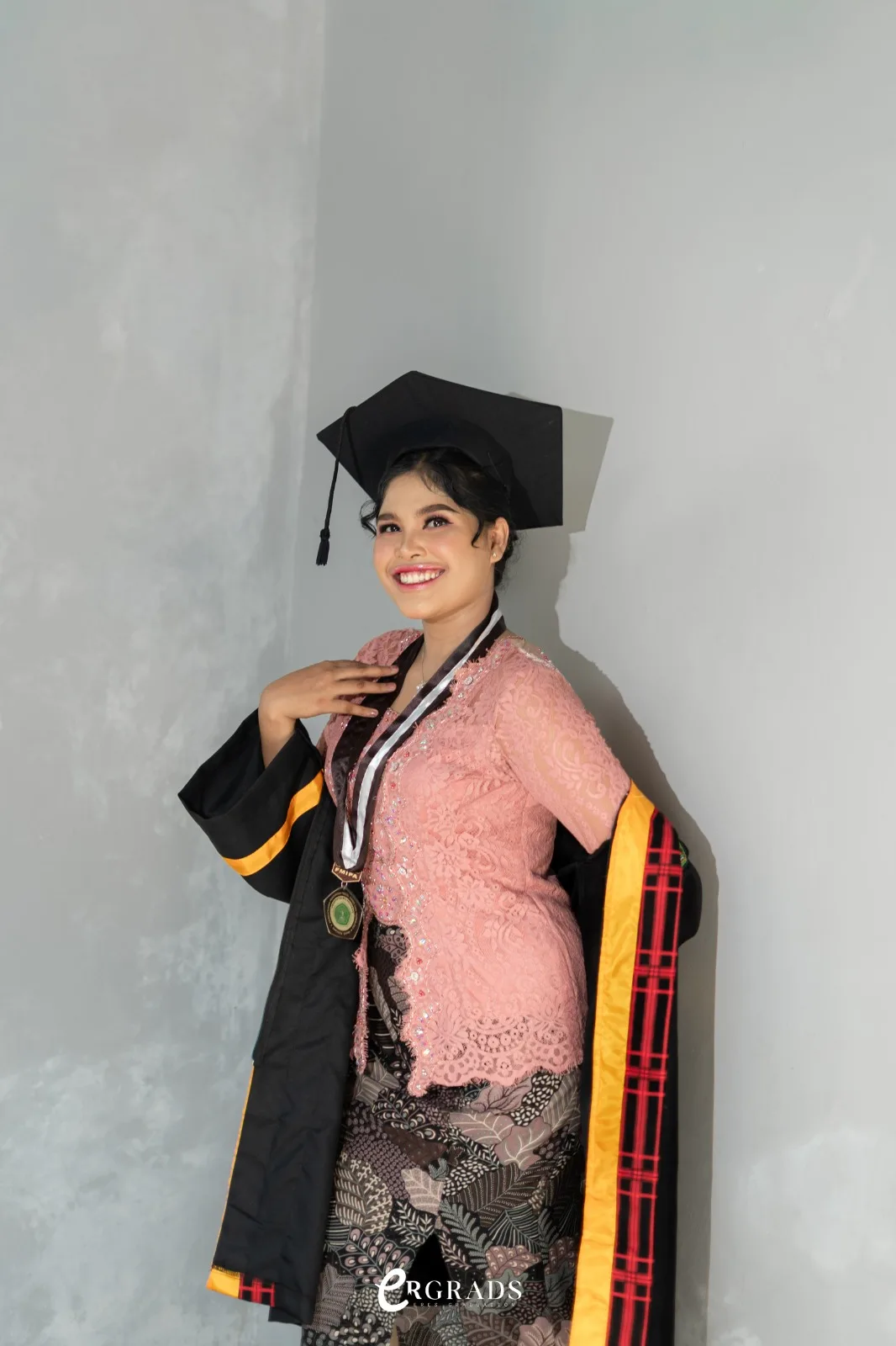 Makeup wisuda