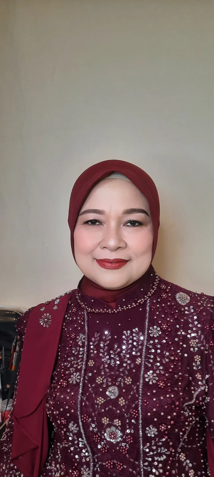 Makeup mom